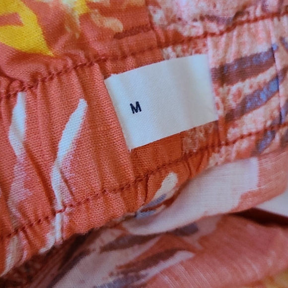 GAP Board Shorts - M, L, XL - Picture 8 of 9